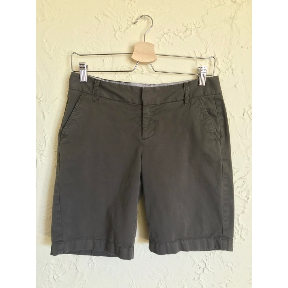 XS/2 Caslon dark green cotton shorts